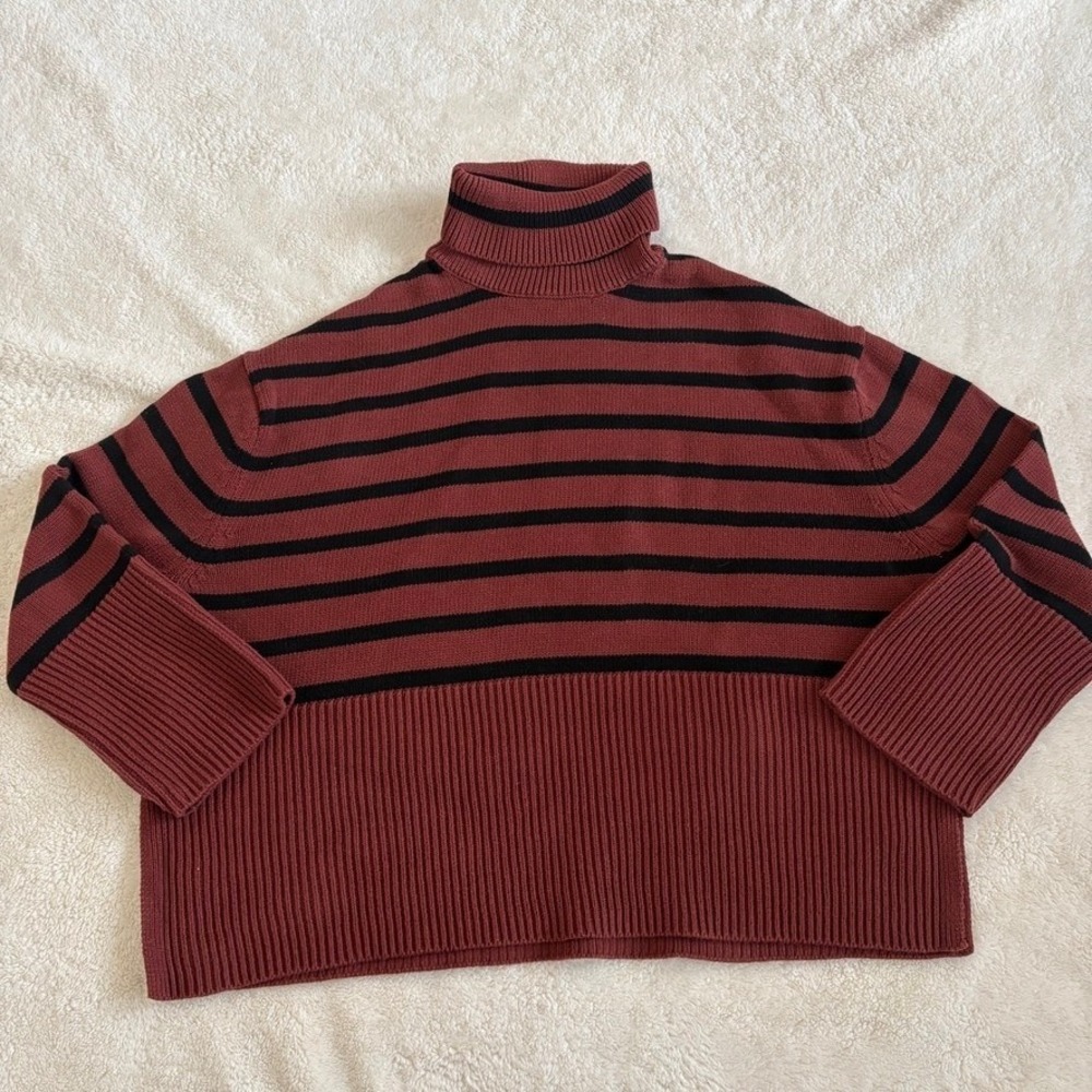 Gap 24/7 Split-Hem Stripe Turtleneck Sweater Wome… - image 1